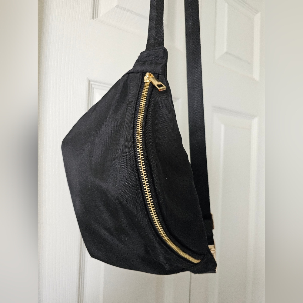 Nylon Black Fanny/Belt Bag in medium size